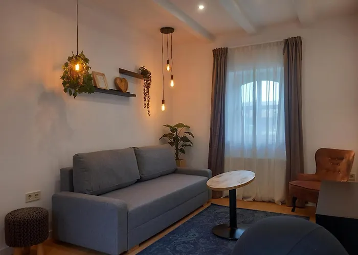 Ori Art Inn